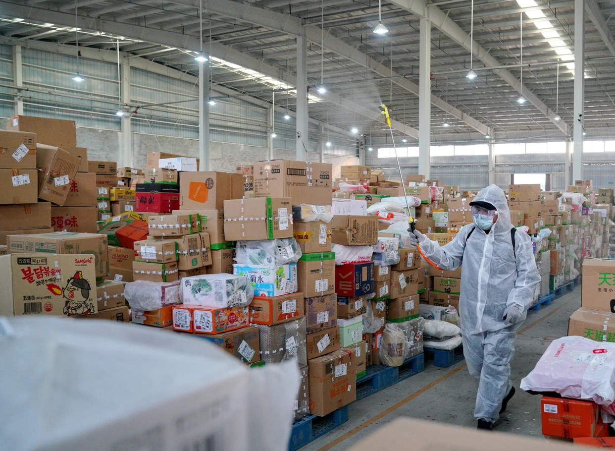 实体餐饮业疫情冲击_疫情相关行业_疫情受影响最大的4个行业